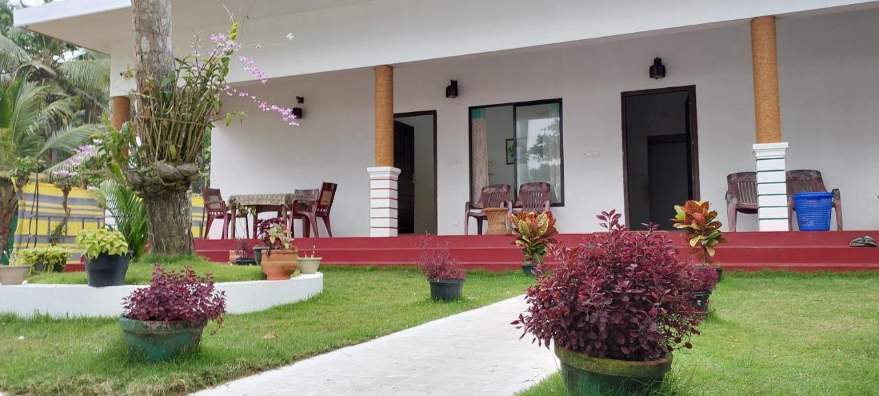 מאראריקולם Marari Phoenix Beach Homestay מראה חיצוני תמונה