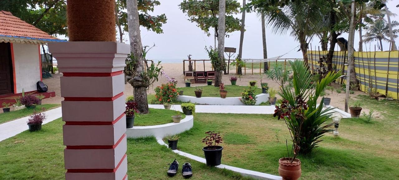 מאראריקולם Marari Phoenix Beach Homestay מראה חיצוני תמונה