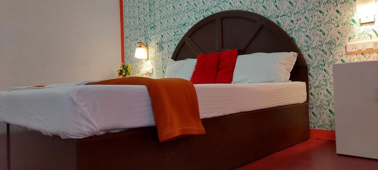מאראריקולם Marari Phoenix Beach Homestay מראה חיצוני תמונה