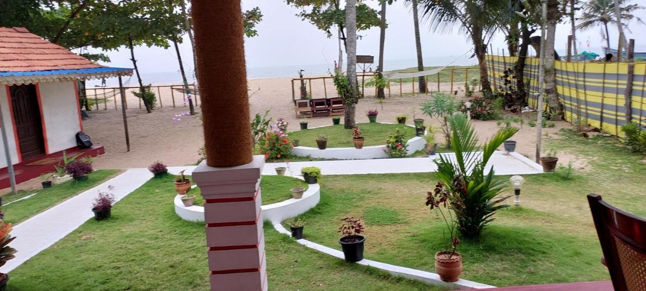 מאראריקולם Marari Phoenix Beach Homestay מראה חיצוני תמונה