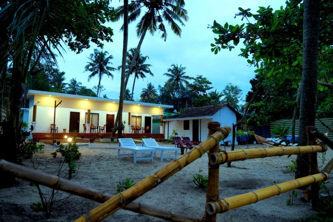 מאראריקולם Marari Phoenix Beach Homestay מראה חיצוני תמונה