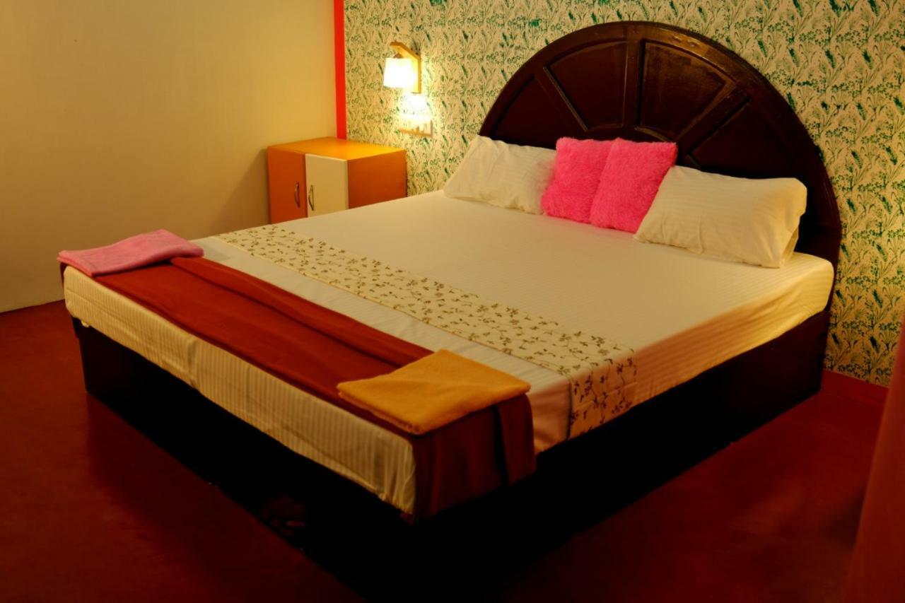 מאראריקולם Marari Phoenix Beach Homestay מראה חיצוני תמונה